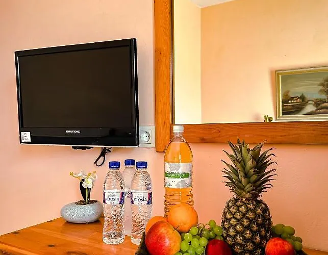 Katerina's Agios Stefanos Avliotes (Corfu)